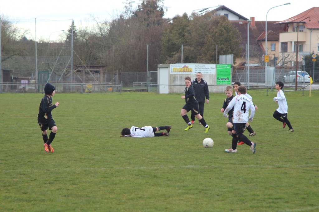 E Jun. SV Reinheim - FSV Mosbach 2:8 05.03.16