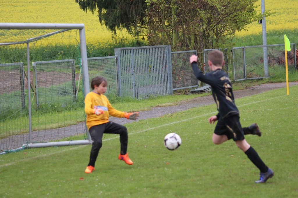 E Jun. FSV Mosbach - JSG Kleestadt/ Langstadt 4:1     23.04.16